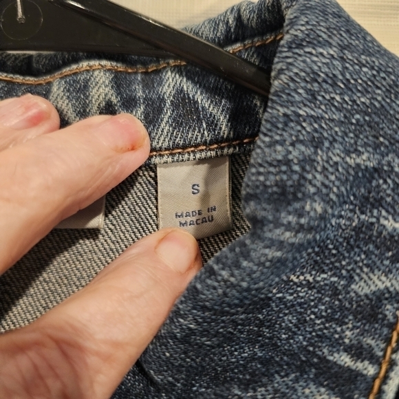 HALOGEN Blue Denim Flap Pocket Trucker Cropped Jean Jacket sz S - Picture 6 of 10